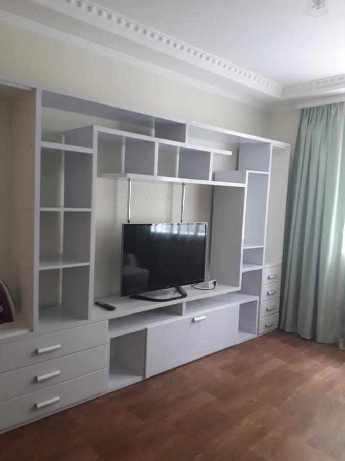 2 Комн. 5 Мест, 10 Мин. До Центра Apartment Kropyvnytskyi Exterior photo
